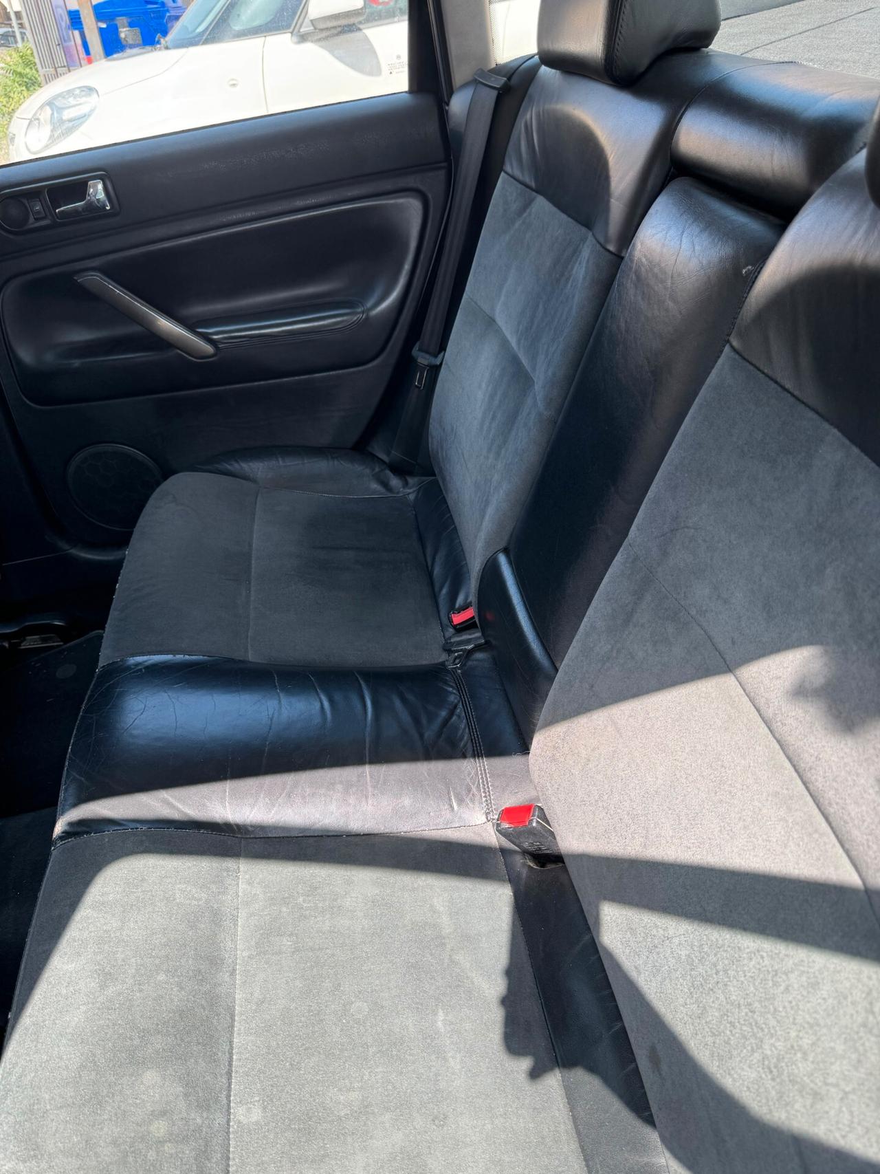 Volkswagen Passat 1.9 TDI 110 CV
