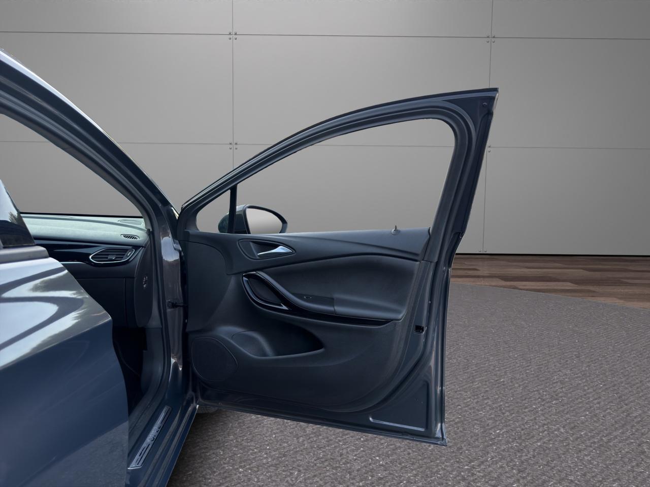 Opel Astra 5 Porte Astra 5p 1.6 cdti Premium - Unipro - Promo finanziamento