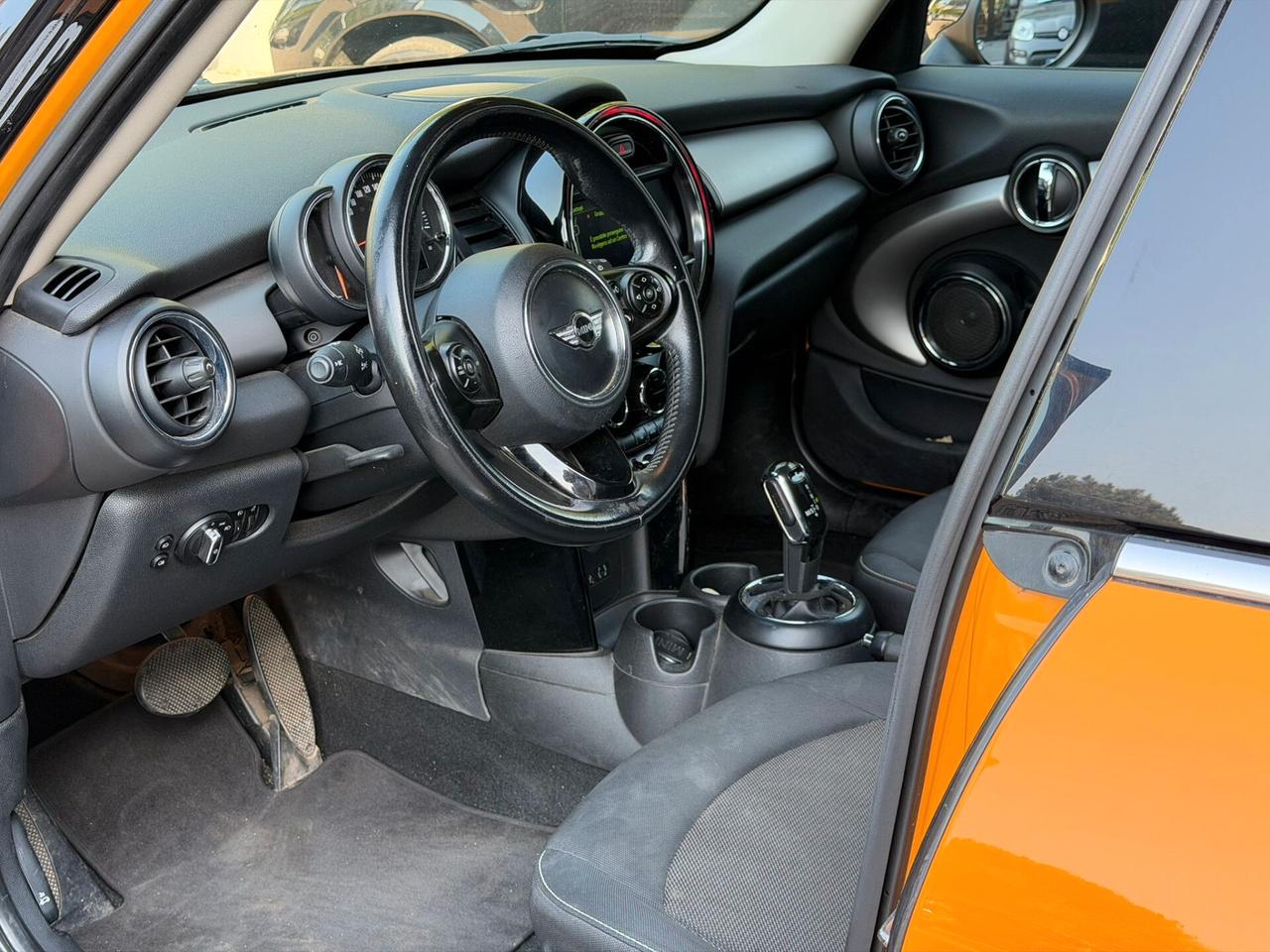 Mini 1.5 One D Business XL