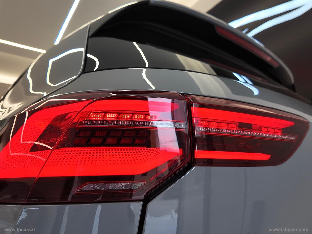 VOLKSWAGEN Golf 2.0 TSI GTI DSG TETTO APRIBILE