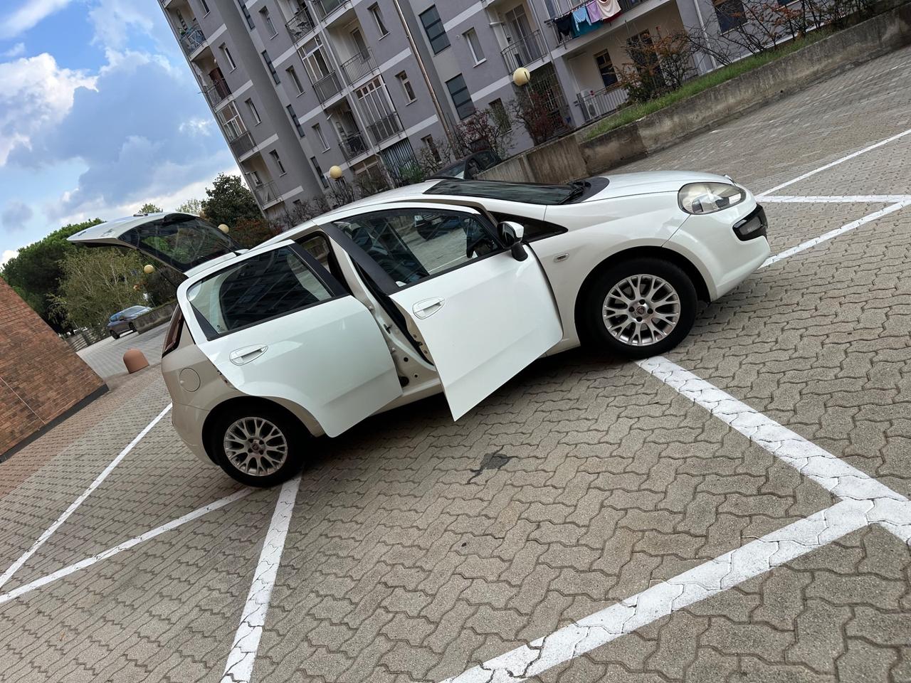 Fiat Punto Evo 1.3 Mjt 95 CV DPF 5 porte S&S Emotion