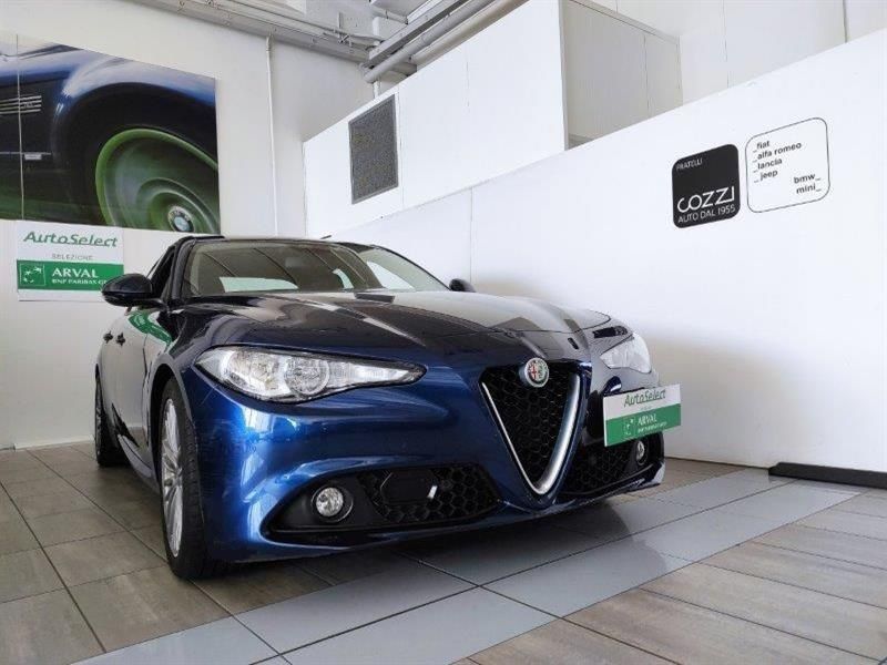 Alfa Romeo Giulia  (2016) 2.2 Turbodiesel 180 CV AT8 Super