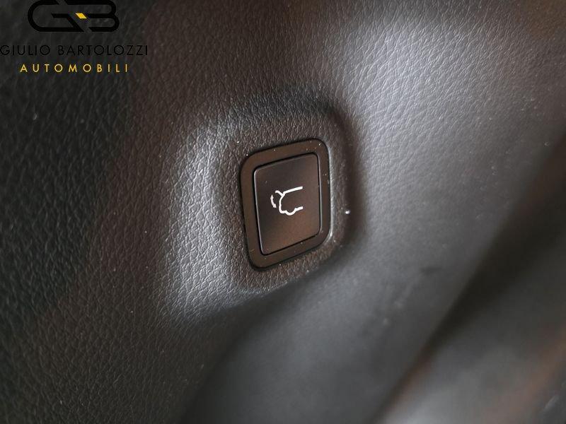 Jeep Compass 1.3 Turbo T4 110kW S DDCT