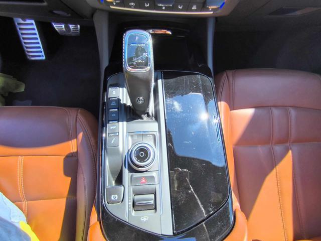 MASERATI Levante V6 Diesel 275 CV AWD Gransport