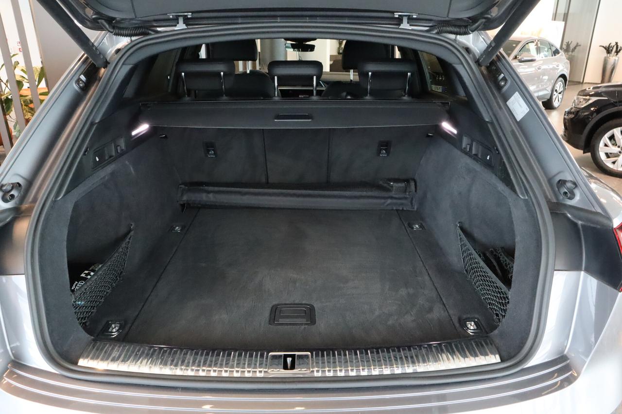 E Tron 55 408CV QUATTRO HUD 20"