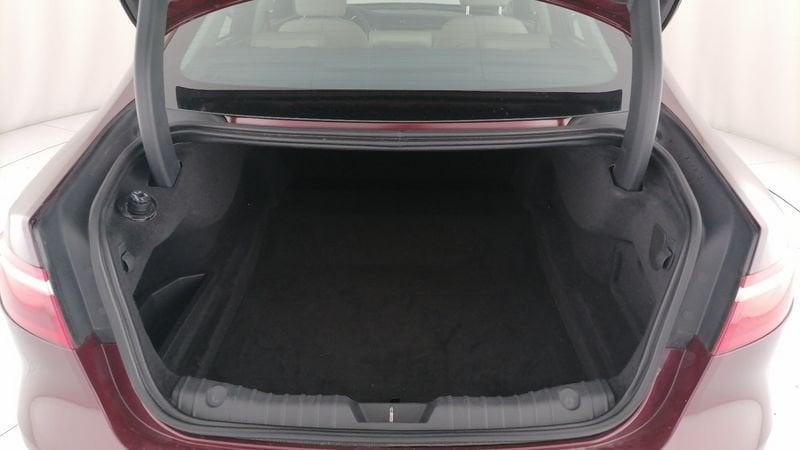 Jaguar XF 2.0d Pure Business edition 180cv