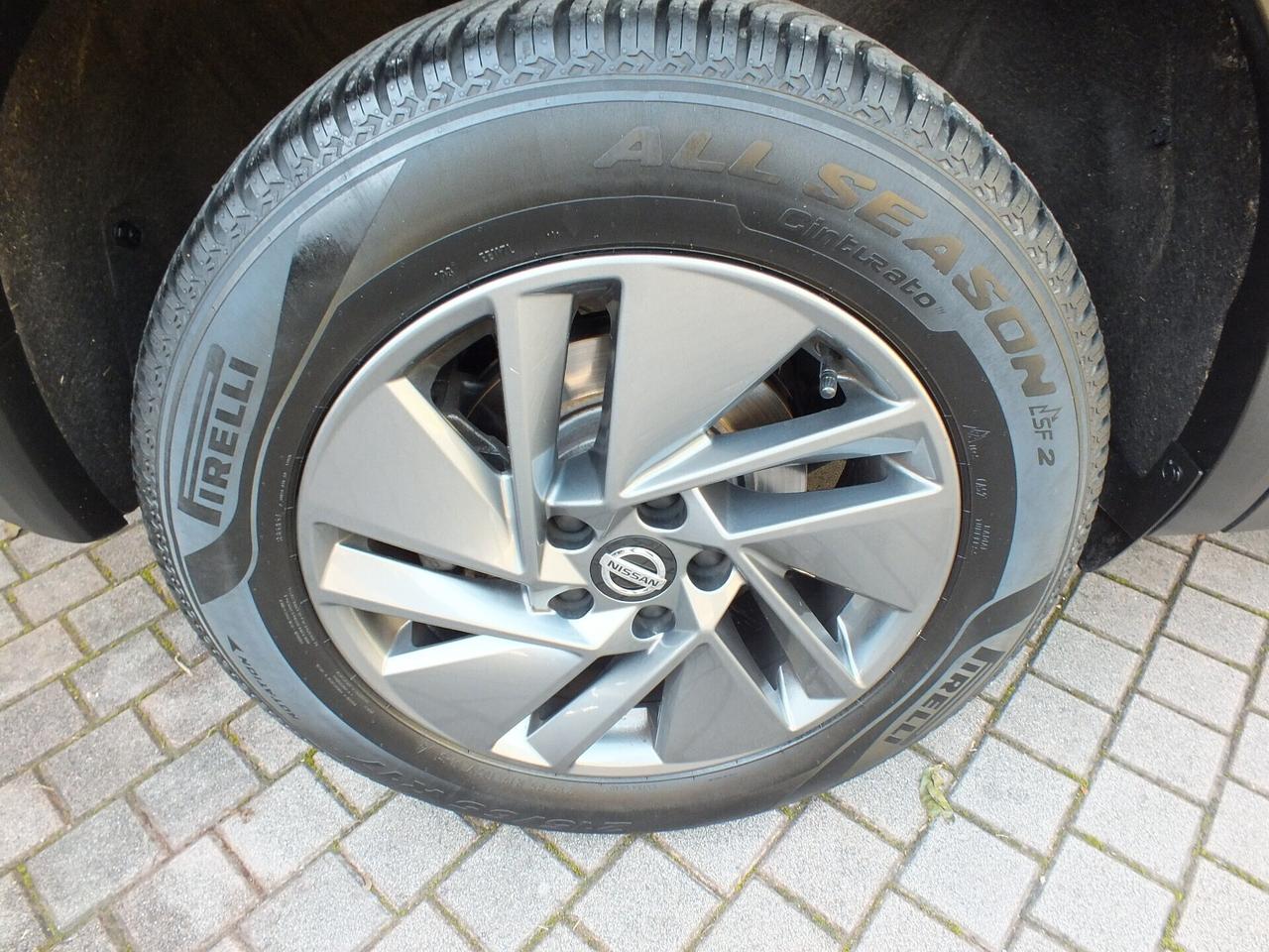 NISSAN QASHQAI MHEV 140 CV 22.000 KM!!