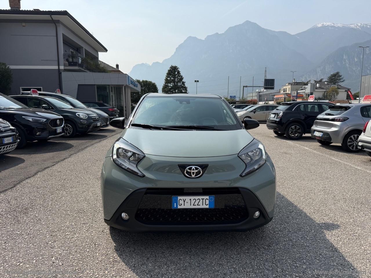 TOYOTA Aygo X 1.0 VVT-i 72 CV 5p. Trend S-CVT