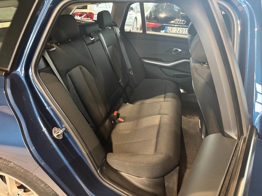 Bmw 318i Touring BUSINESS ADVANTAGE