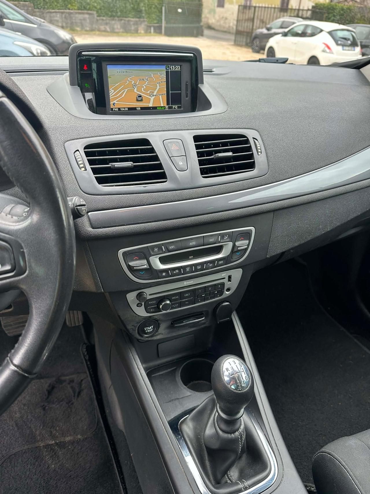 Renault MEGANE dCi 110CV SPORTTOUR LIMITED EU6B