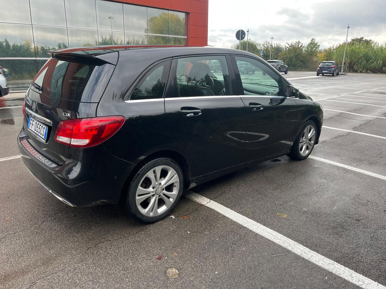 Mercedes-benz B 180 d Premium 2016