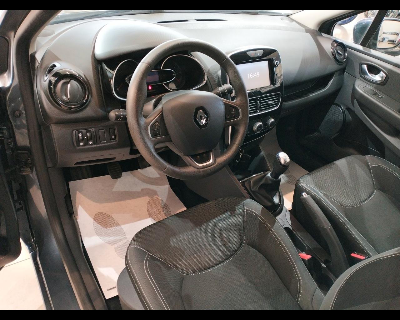 RENAULT Clio 4ª serie Clio dCi 8V 75 CV 5 port...
