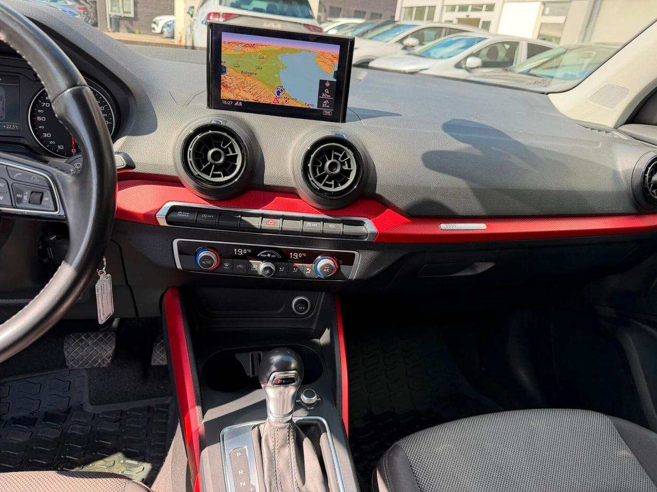 Audi Q2 1.6 TDI S tronic line Edition