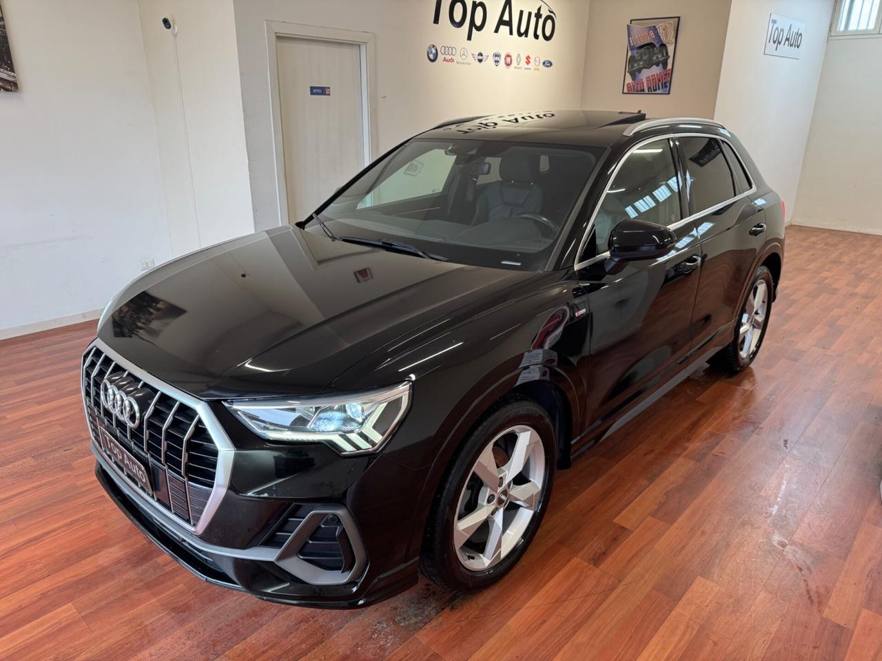 AUDI Q3 35 TDI S TRONIC S LINE EDITION / TETTO