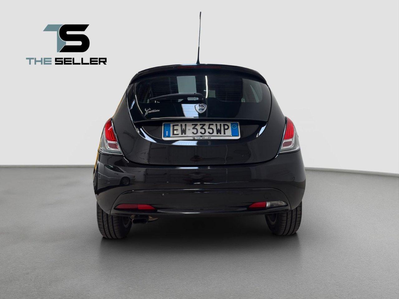 Lancia Ypsilon 5 Porte Ypsilon 1.2 8v Gold s&s 69cv E6