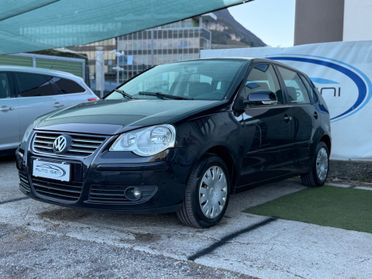 Volkswagen Polo 1.4 16V FSI 5p. Sportline