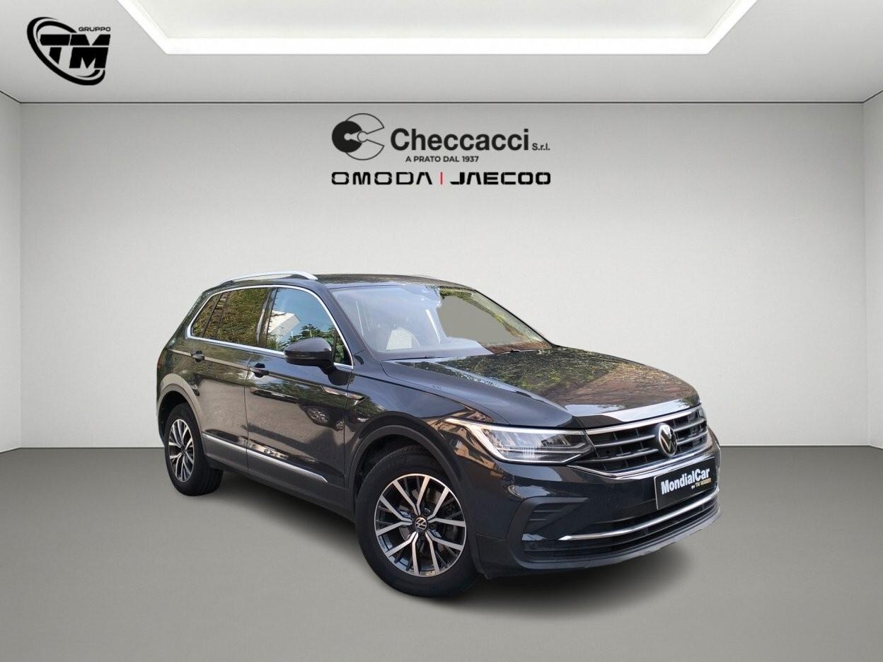Volkswagen Tiguan 2.0 tdi Life 150cv dsg - IVA ESPOSTA