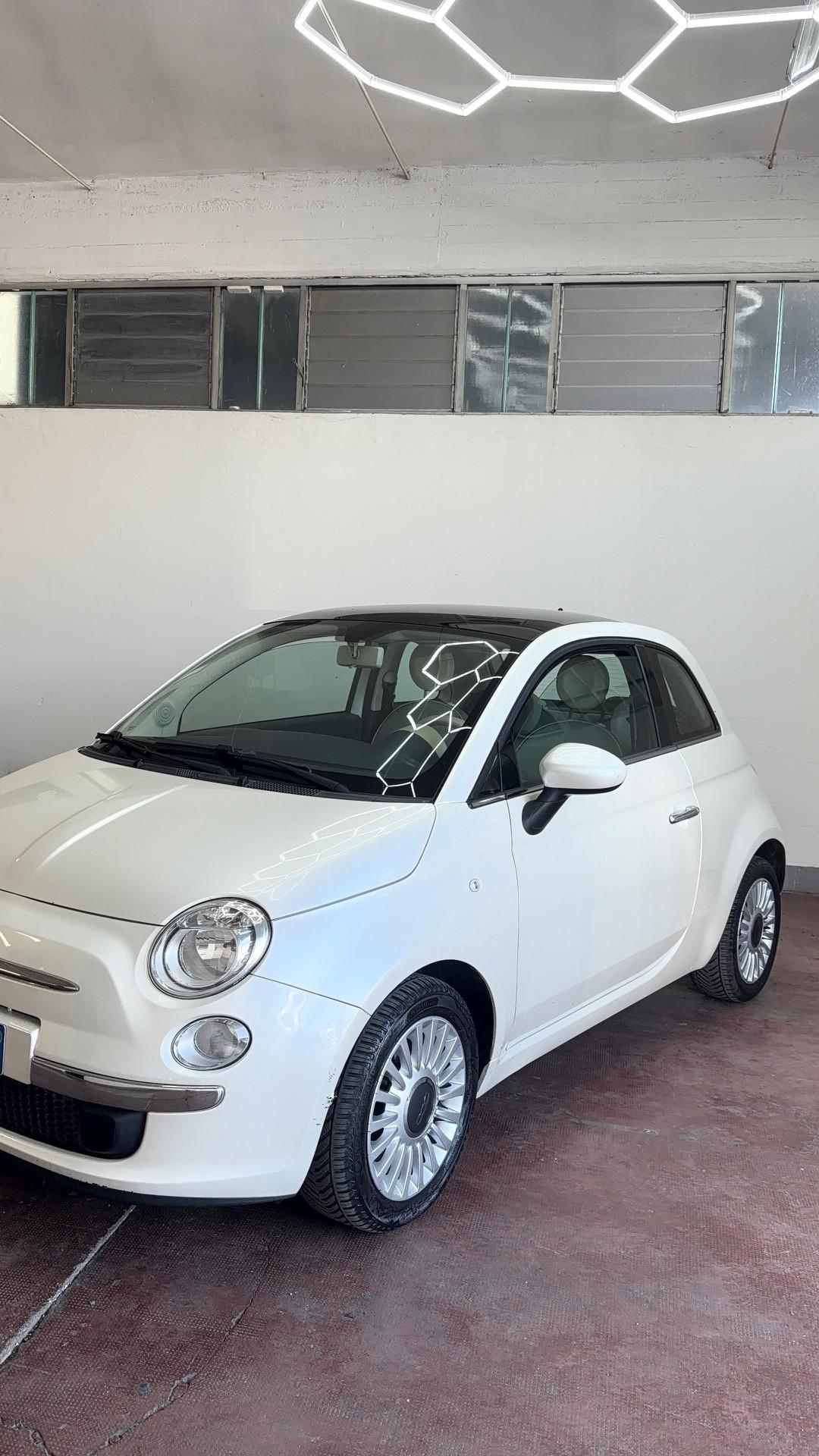 Fiat 500 1.2 Lounge Neopatentati