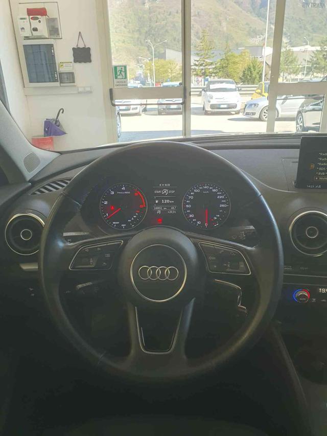 AUDI A3 1.6 TDI 115cv Xenon