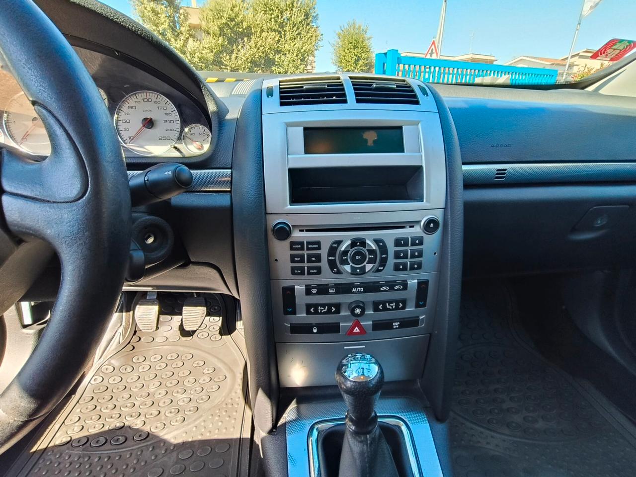 Peugeot 407 1.6 HDi Tecno