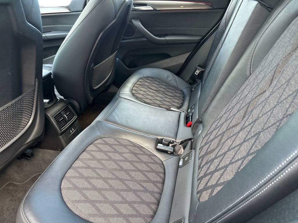 BMW X1 18 d xLine sDrive Steptronic