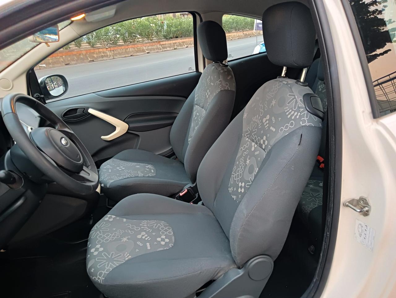 Ford Ka 1.2 8V 69 CV