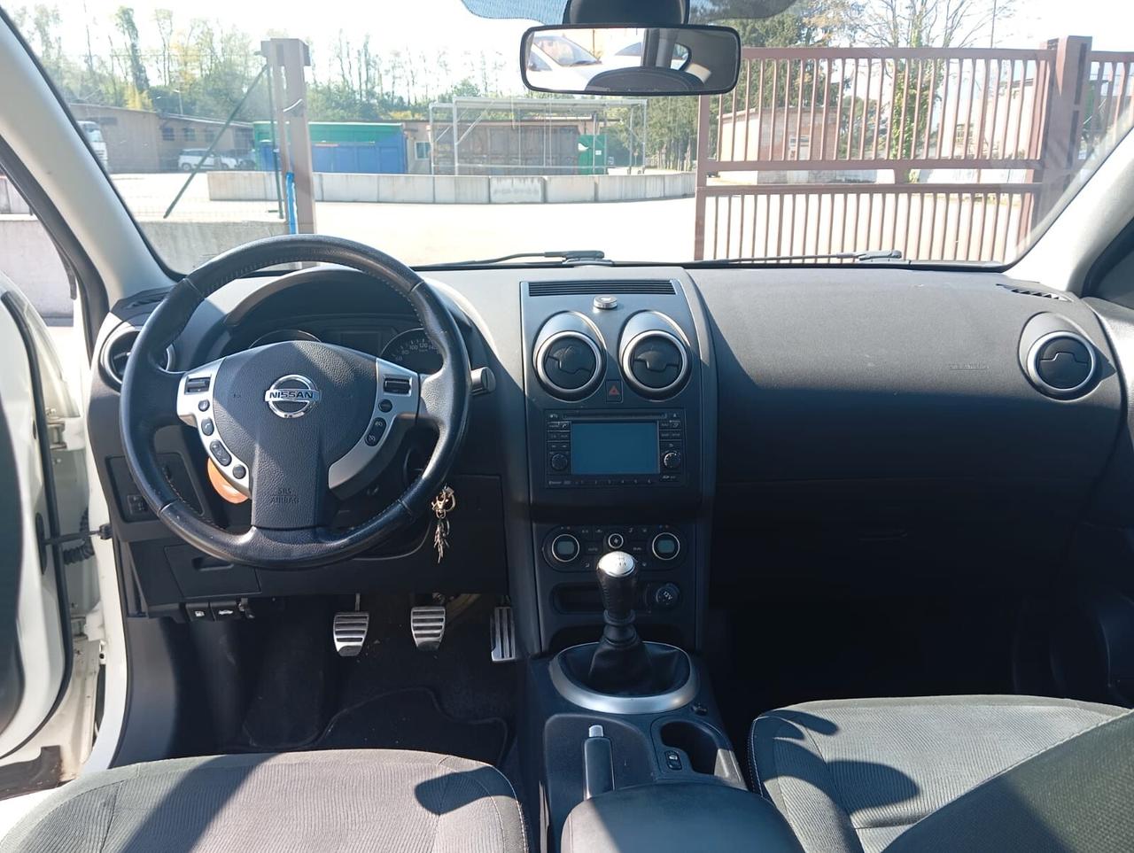 Nissan Qashqai 1.5 dCi DPF Tekna