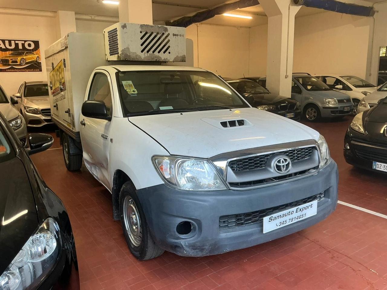 Toyota Hilux 2.5 D-4D 2WD 2p. Chassis & Cab 2010