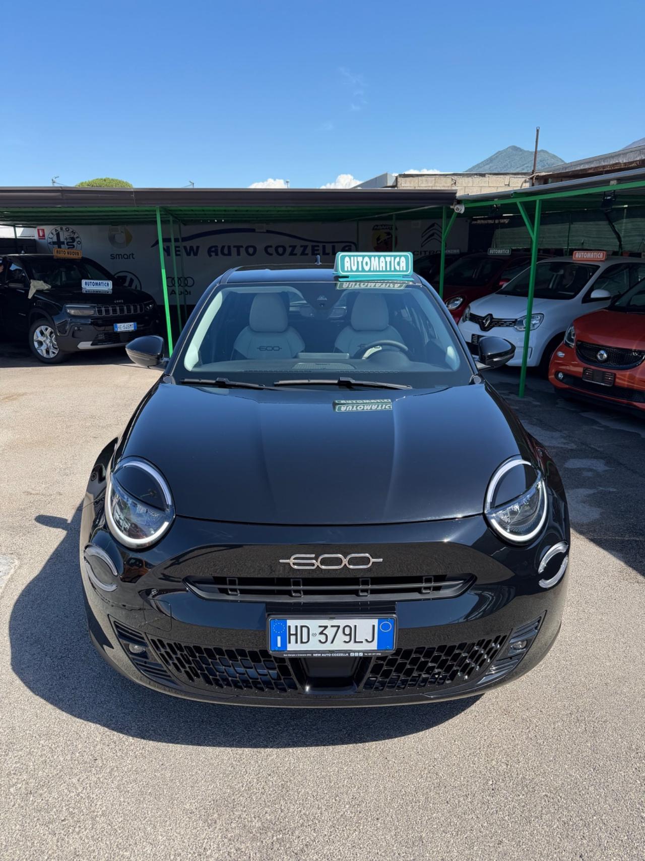 Fiat 600 Hybrid 110 CV DCT MHEV Icon
