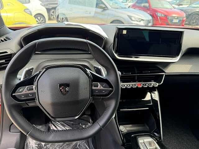 Peugeot 2008 Hybrid 145 e-DCS6 Allure