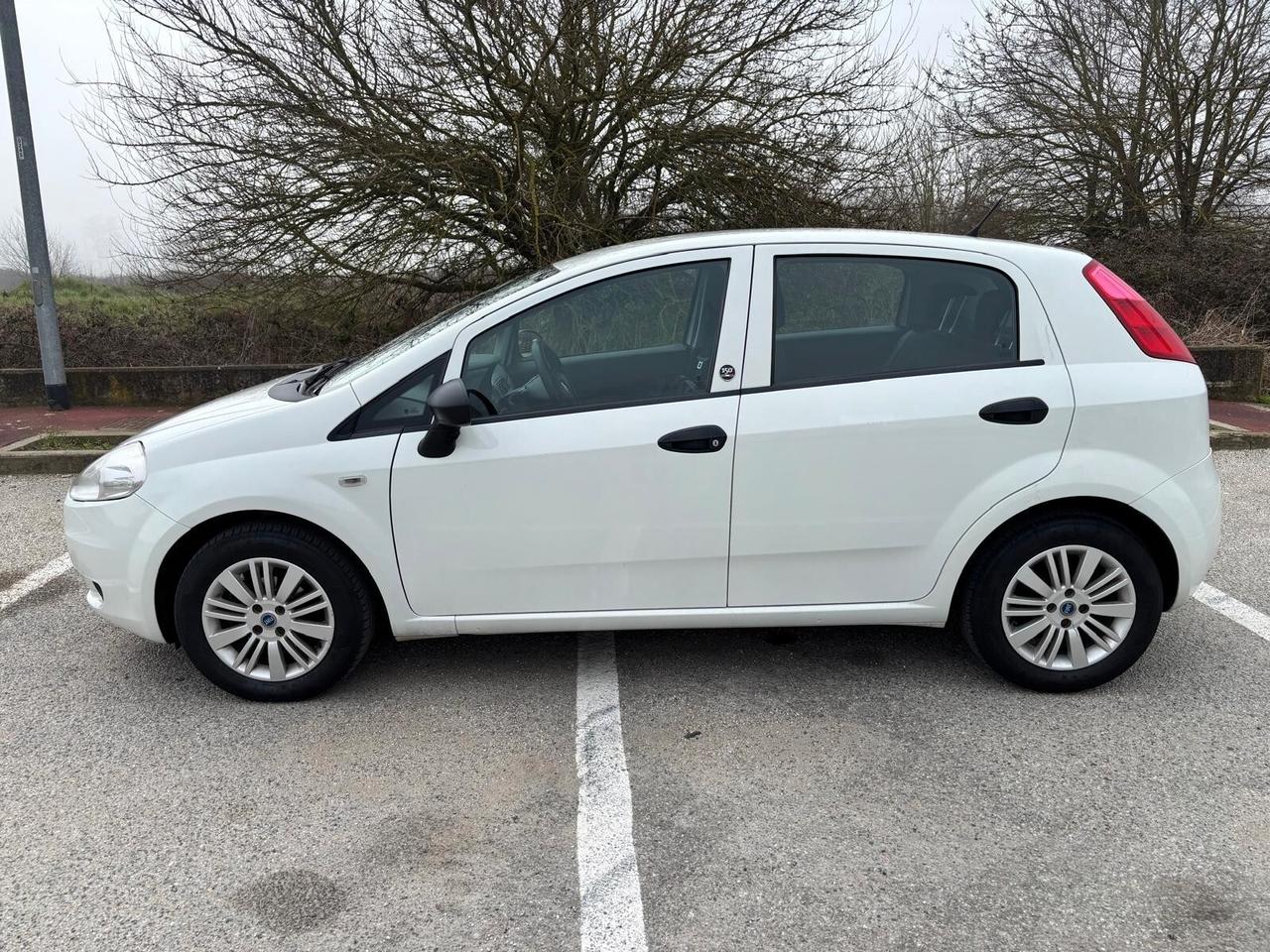 Fiat Grande Punto 1.3MJT 75 5p.Van Actual 4pt