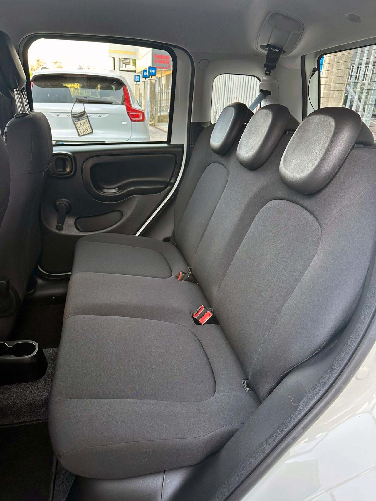 Fiat Panda 1.0 FireFly S&S Hybrid Pandina SOLO 1.900 KM SENZA VINCOLI DI FINANZIAMENTO