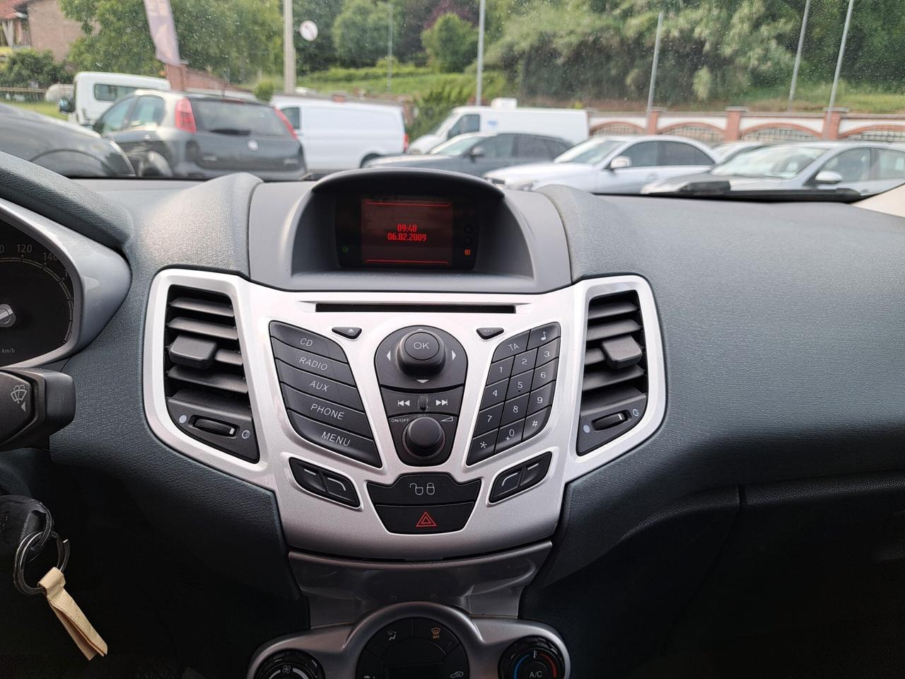 Ford Fiesta 1.4 TDCi 68CV 5 porte Titanium