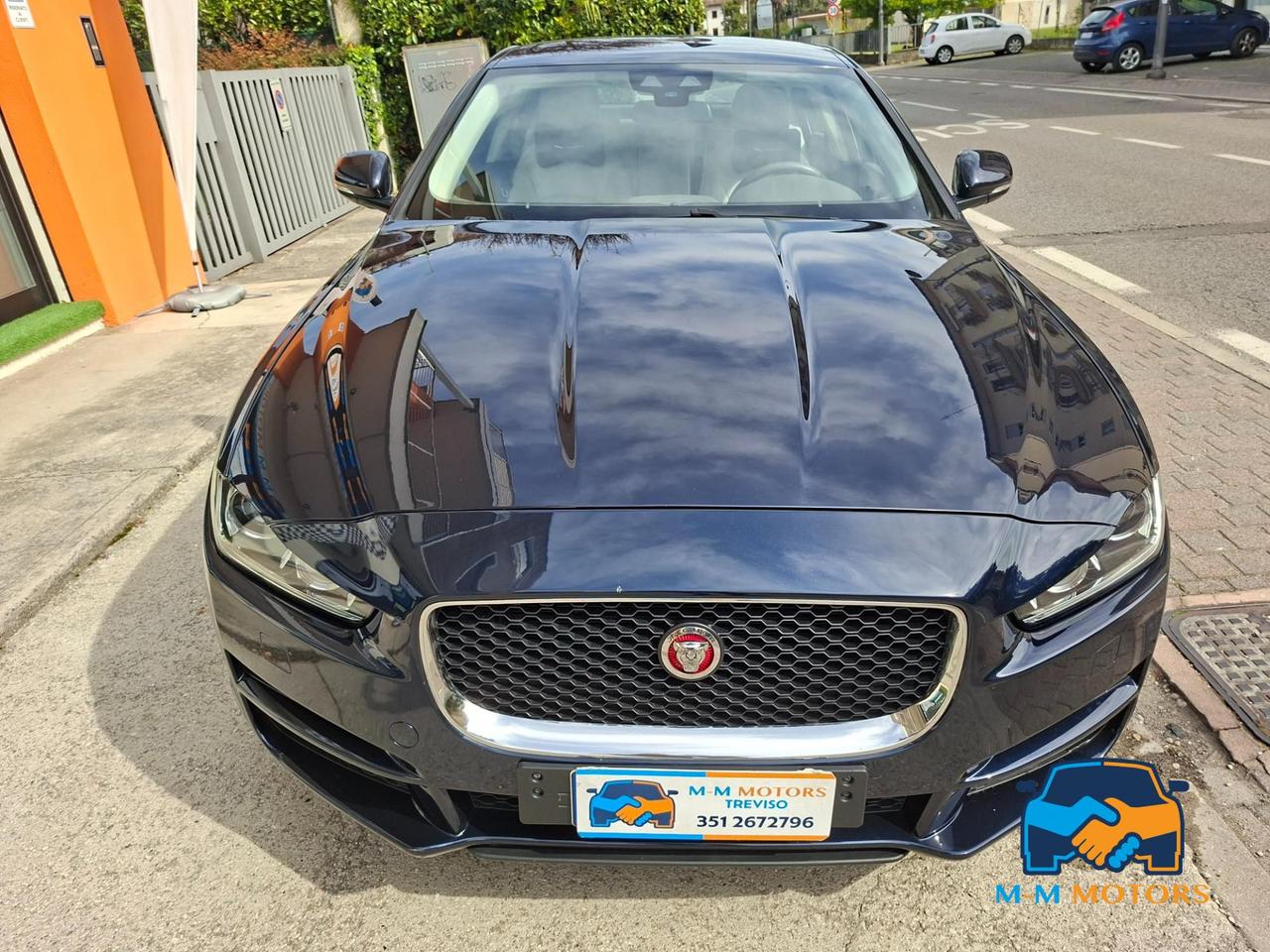 Jaguar XE Berlina XE 2.0d i4 Prestige Business edition 180cv auto my18