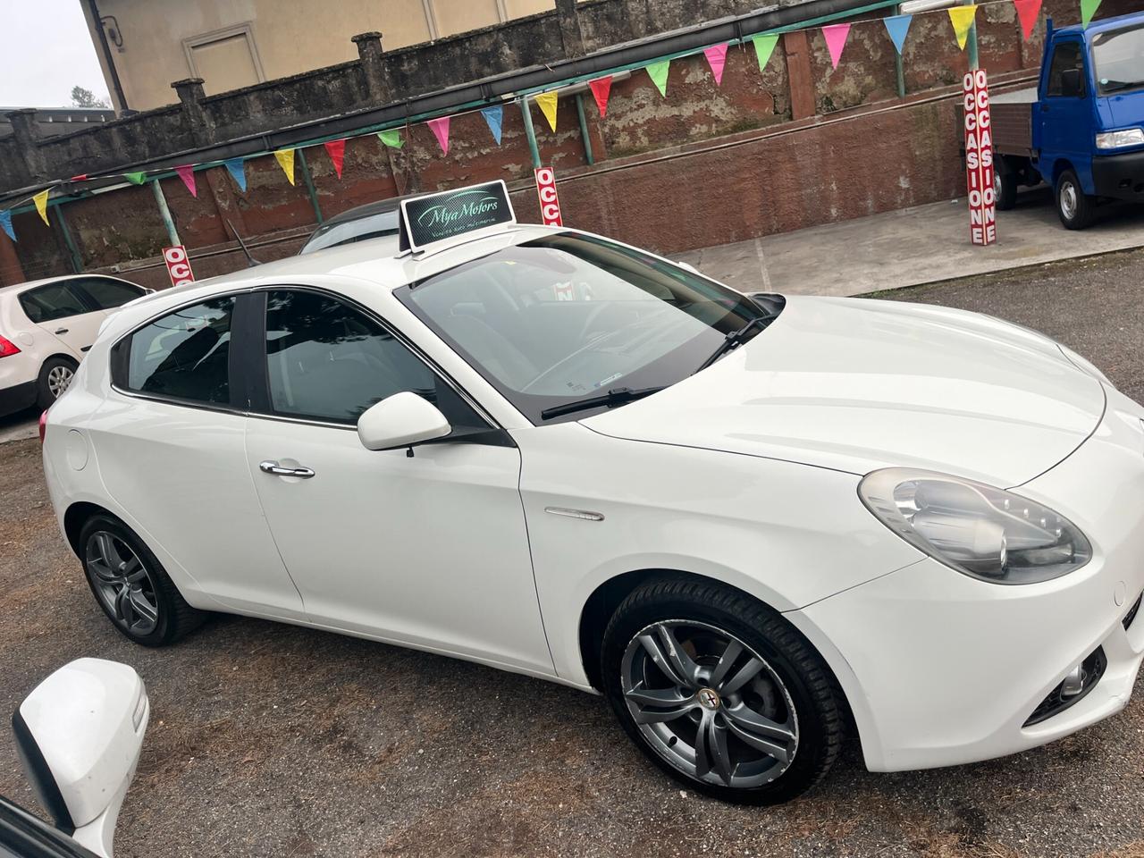 Alfa Romeo Giulietta 1.6 JTDm-2 105 CV Distinctive