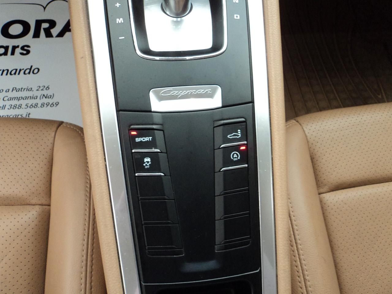 Porsche Cayman 2.7