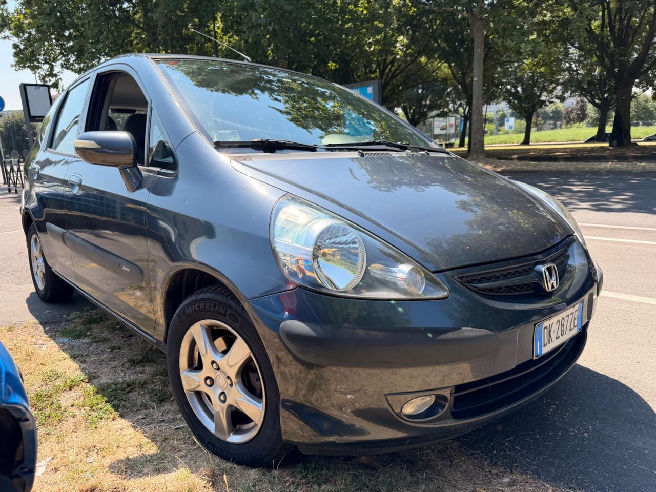 Honda Jazz 1.4 i-DSi 5p. Glam
