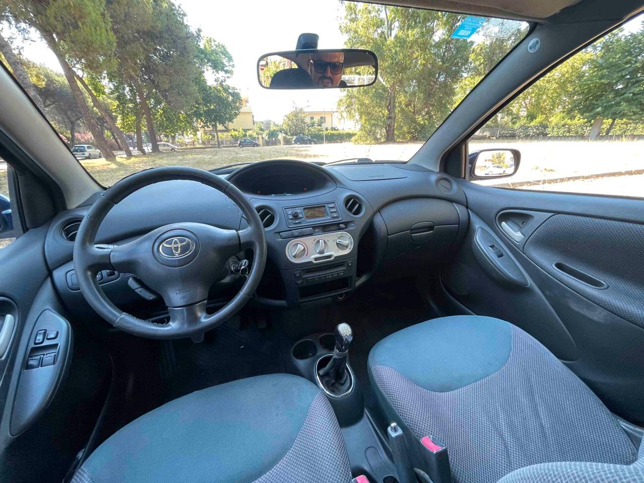 Toyota Yaris 5p 1.4 d-4d Sol NEOPATENTATI