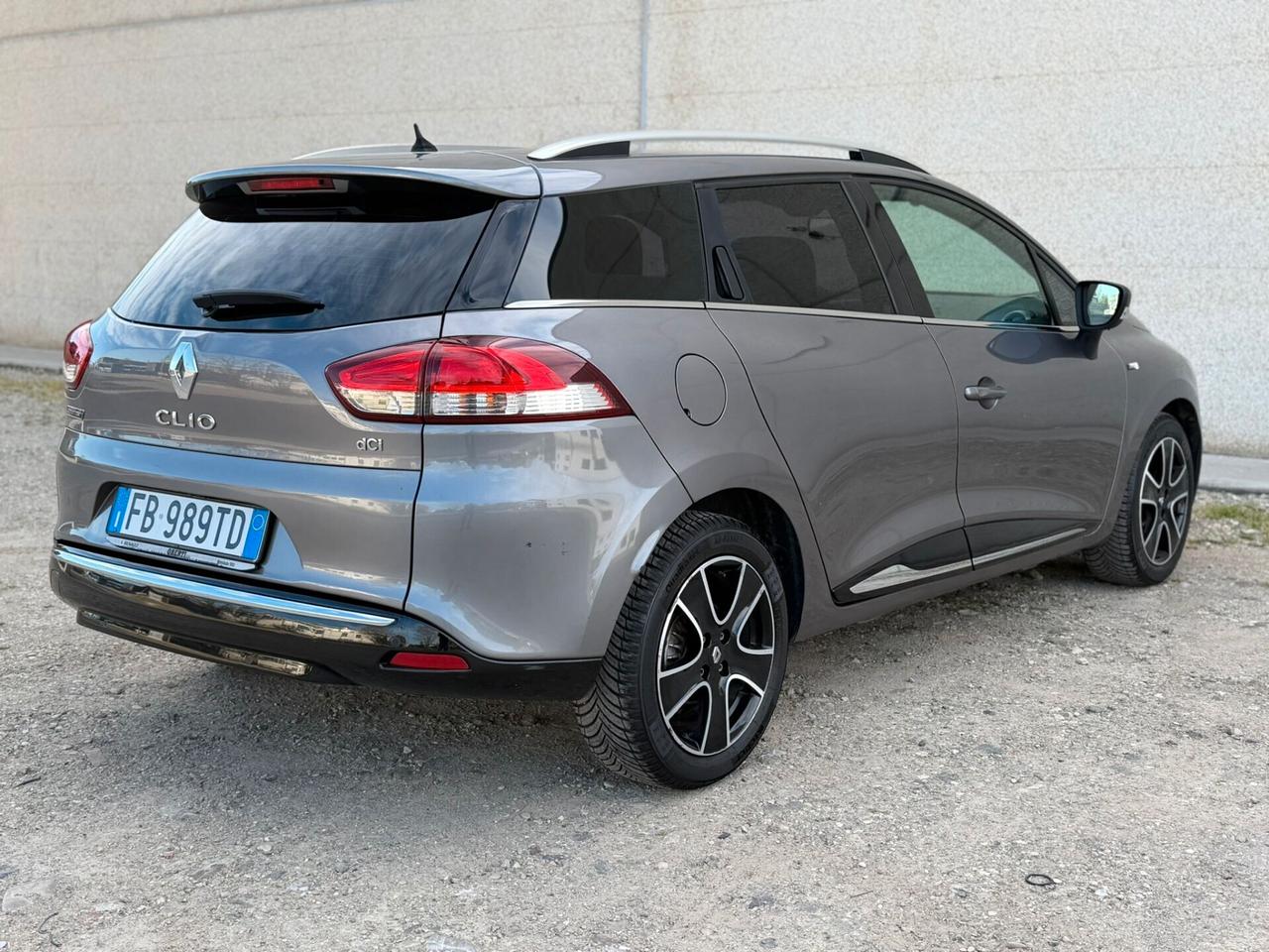 Renault Clio 1.5 DCI Diesel Euro 6B Neopatentati