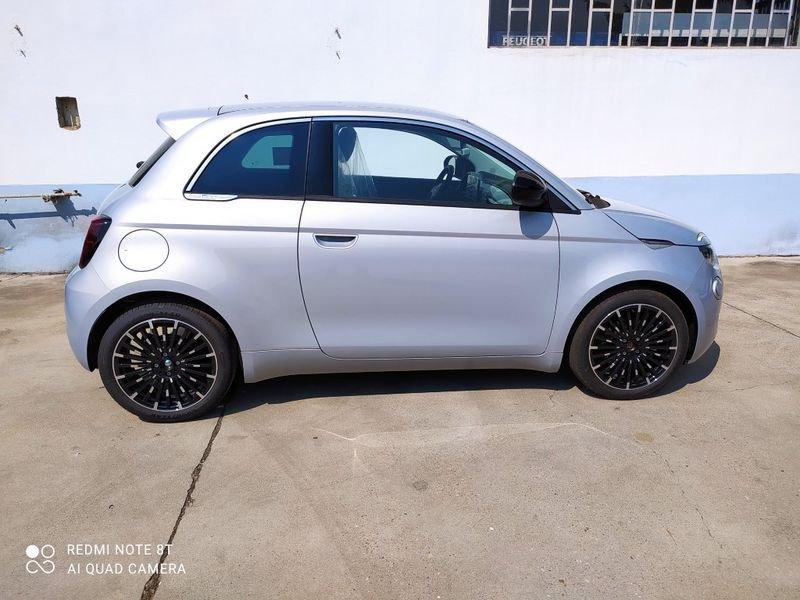 FIAT 500 Hybrid Hybrid Icon CBC