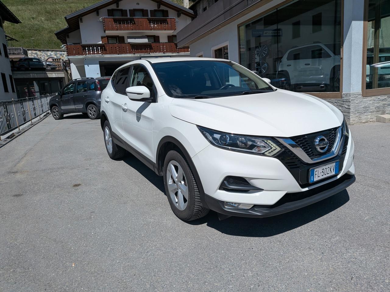 Nissan Qashqai 1.6 dCi 4WD Visia