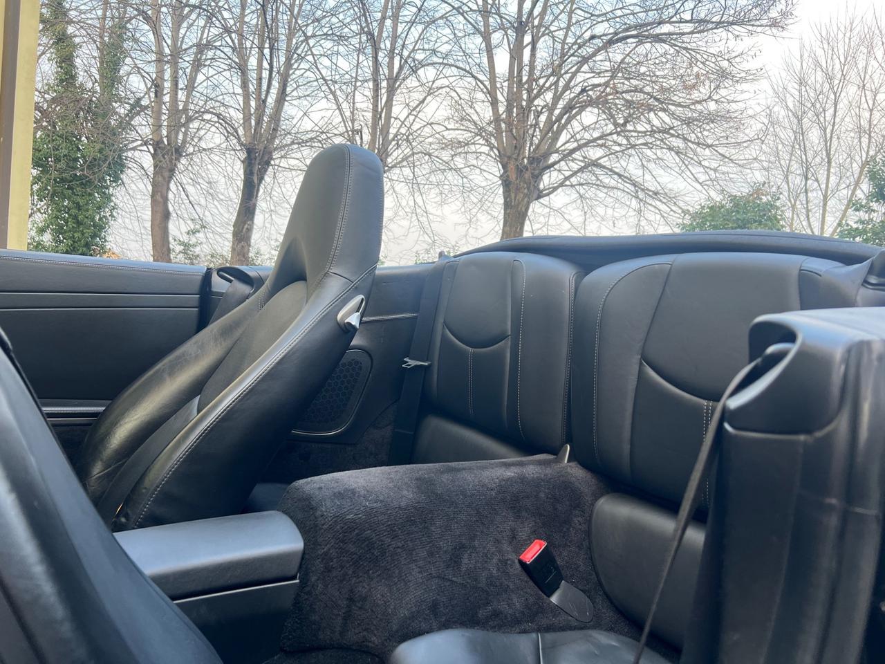 Porsche 911 Carrera Cabriolet