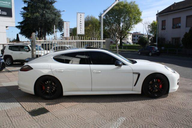 PORSCHE Panamera 4.8 4S