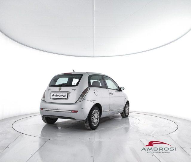 LANCIA Ypsilon 1.3 MJT 90 CV Oro Bianco - PER OPERATORI DEL SETTO