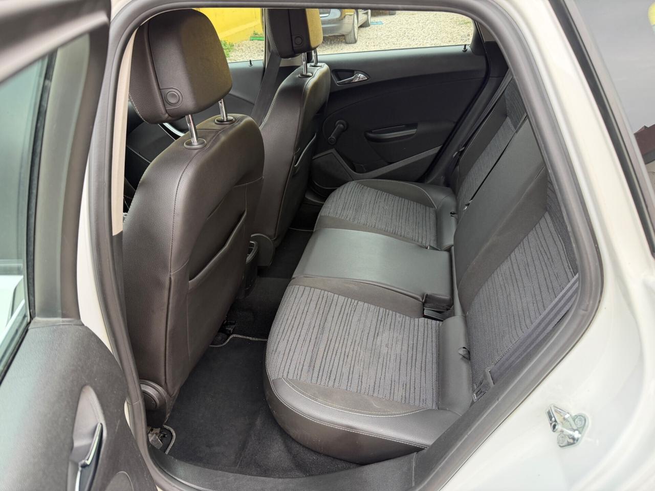 Opel Astra 1.7 CDTI 110CV Sports Tourer Cosmo