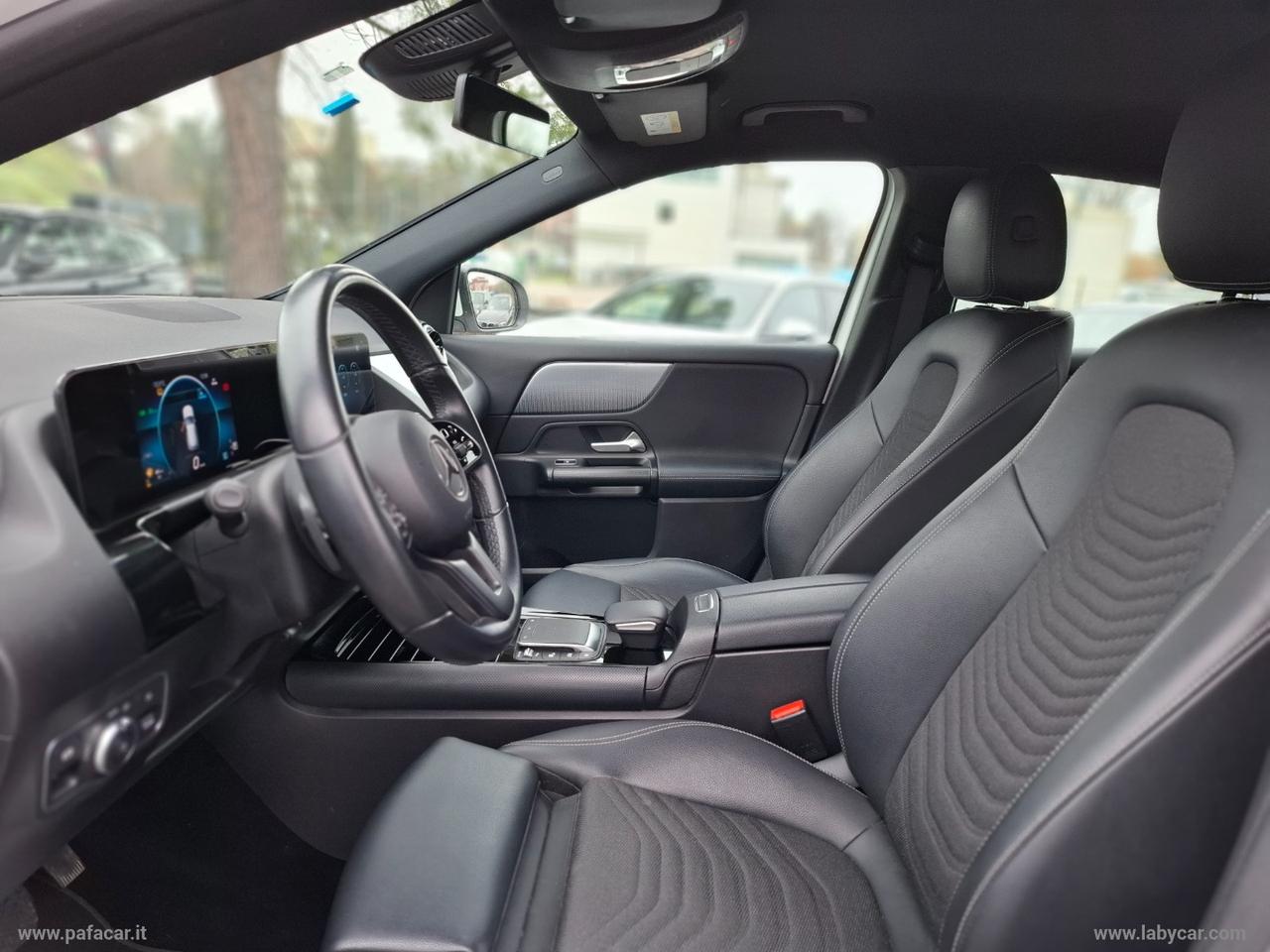 MERCEDES-BENZ GLA 200 d Automatic 4Matic Sport