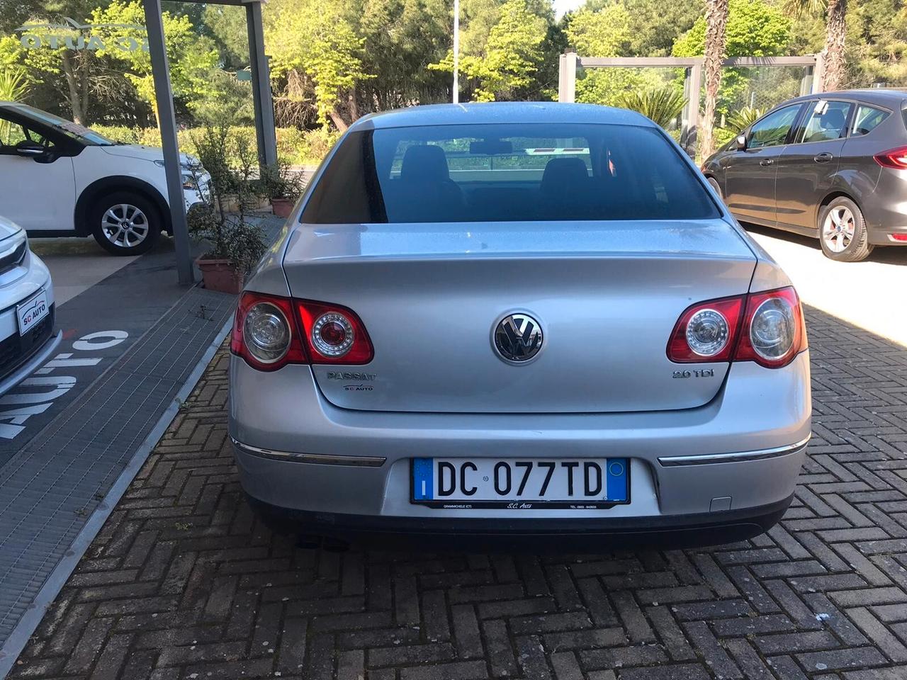 Volkswagen Passat 2.0 TDI DPF Comfortline