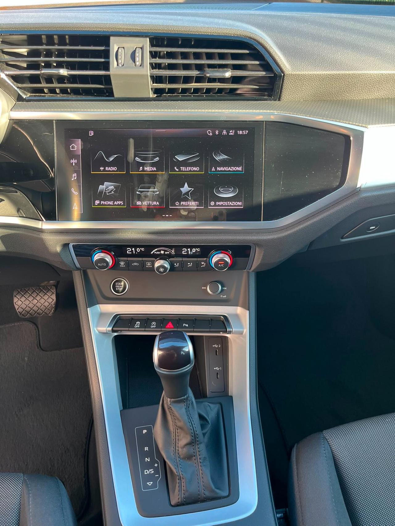 Audi Q3 35 TDI quattro S tronic Business Advanced