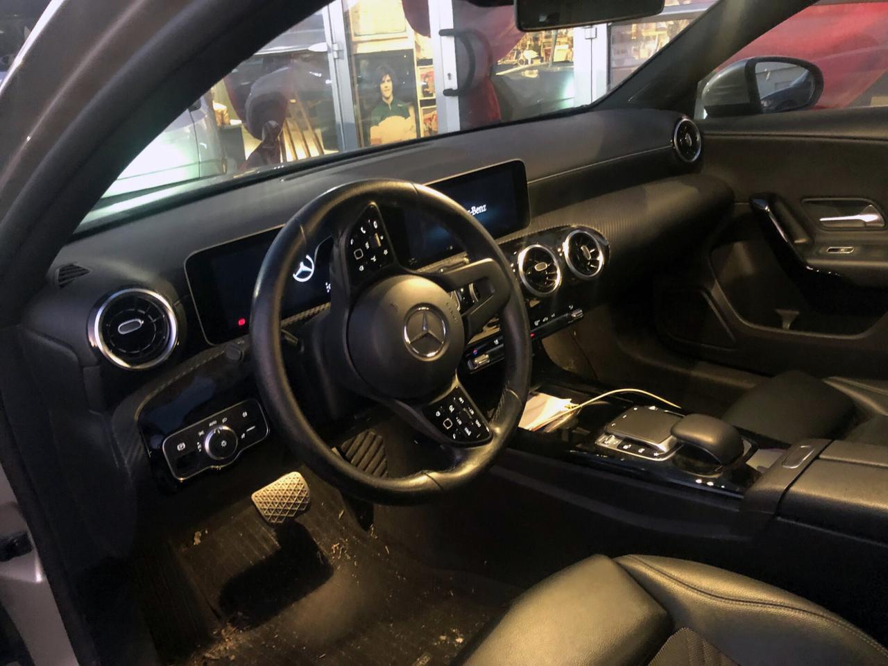 Mercedes-benz A 180 A 180 d Automatic Sport