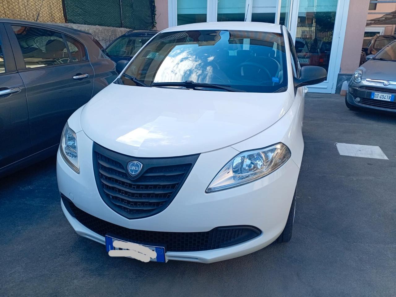 Lancia Ypsilon 1.2 69 CV 5 porte GPL Ecochic Gold